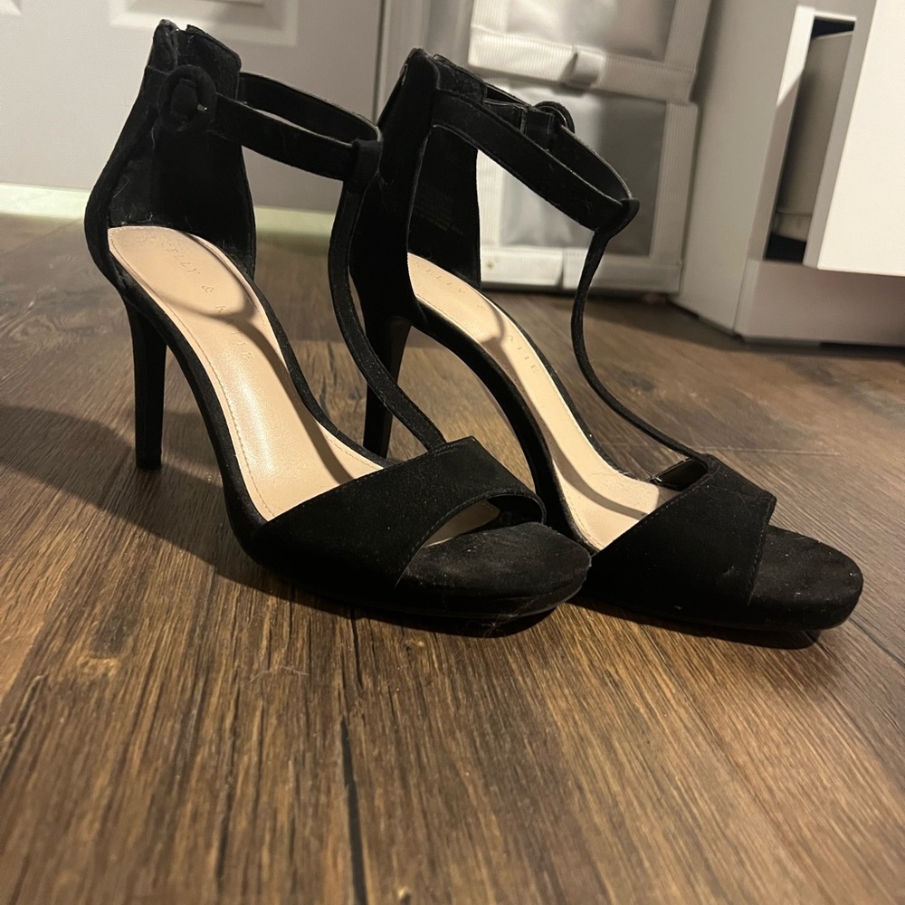 Velvet Black Women's Heels